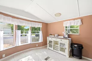 912 NE 2nd St, Carrabelle, FL 32322 - Photo 17
