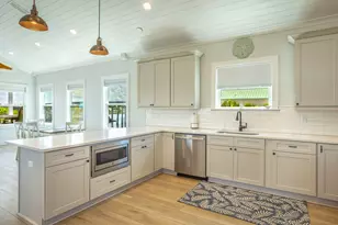 121 Anglers Harbor Ln, Carrabelle, FL 32322 - Photo 19