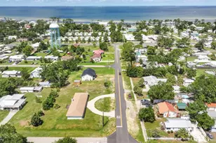 604 10th St, Port Saint Joe, FL 32456 - Photo 35