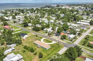 604 10th St, Port Saint Joe, FL 32456 - Photo 37