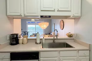 401 St James Ave, Carrabelle, FL 32322 - Photo 11