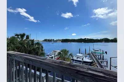 401 St James Ave #4, Carrabelle, FL 32322 - Photo 5