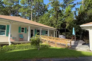 9 Hammock Cove Rd, Eastpoint, FL 32328 - Photo 15