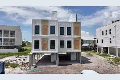 106 37th St, Mexico Beach, FL 32456 - Photo 1