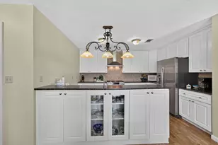 191 N Bay Shr Dr, Eastpoint, FL 32328 - Photo 13