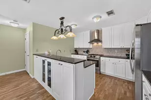 191 N Bay Shr Dr, Eastpoint, FL 32328 - Photo 11