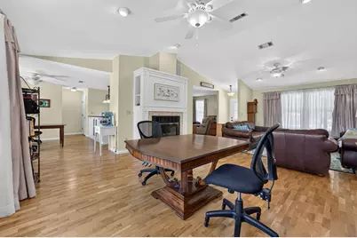 191 N Bay Shore Dr, Eastpoint, FL 32328 - Photo 15