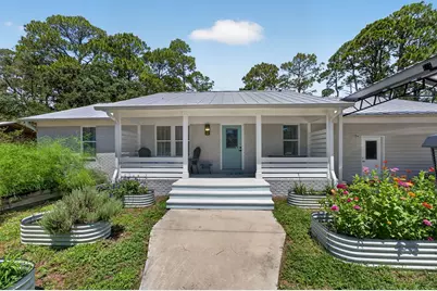 191 N Bay Shore Dr, Eastpoint, FL 32328 - Photo 3