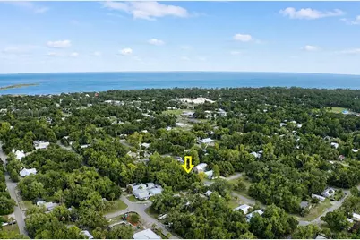 195 8th St, Apalachicola, FL 32320 - Photo 19