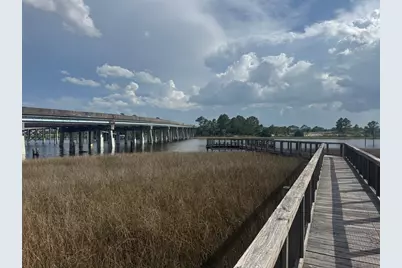 303 NW 12th St, Carrabelle, FL 32322 - Photo 7