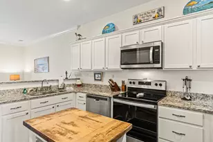 109 S 38th St, Mexico Beach, FL 32456 - Photo 11