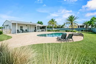 311 Bailey Ln, Mexico Beach, FL 32456 - Photo 45