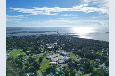 110 14th St, Apalachicola, FL 32320 - Photo 33