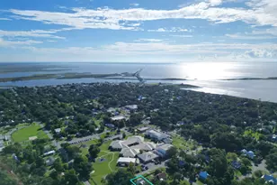 110 14th St, Apalachicola, FL 32320 - Photo 33