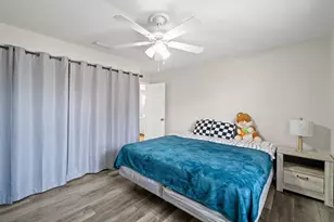 328 Ave C, Port Saint Joe, FL 32456 - Photo 9