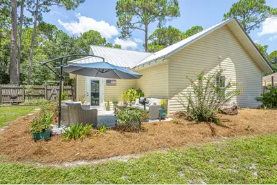 337 21st Ave, Apalachicola, FL 32320 - Photo 23