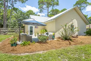 337 21st Ave, Apalachicola, FL 32320 - Photo 23