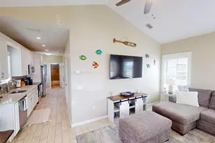 111 Ocean Vw Dr, Mexico Beach, FL 32456 - Photo 3
