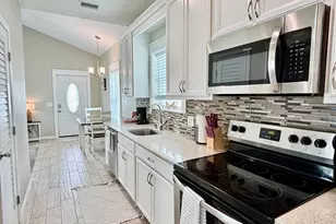 111 Ocean Vw Dr, Mexico Beach, FL 32456 - Photo 9