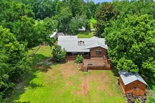 580 Old Transfer Rd, Wewahitchka, FL 32465 - Photo 17