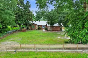 580 Old Transfer Rd, Wewahitchka, FL 32465 - Photo 11