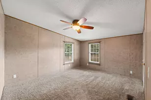 105 Riverview Dr, Wewahitchka, FL 32465 - Photo 17