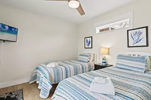 403 Oleander Ave, Mexico Beach, FL 32456 - Photo 7