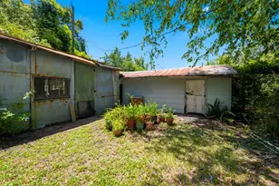 34 7th St, Apalachicola, FL 32320 - Photo 45