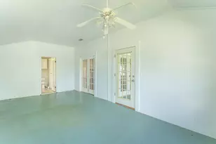 12 7th St, Apalachicola, FL 32320 - Photo 27