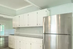 12 7th St, Apalachicola, FL 32320 - Photo 23