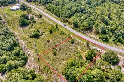359 Gramercy Plantation Blvd, Eastpoint, FL 32328 - Photo 9