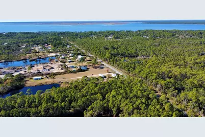 271 Twin Lakes Rd, Eastpoint, FL 32328 - Photo 17