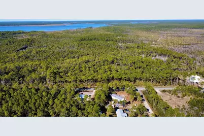 271 Twin Lakes Rd, Eastpoint, FL 32328 - Photo 15