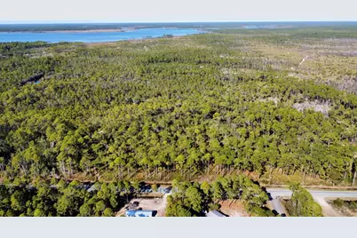 247 Twin Lakes Rd, Eastpoint, FL 32328 - Photo 11
