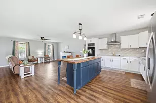 257 Ridgecrest Pkwy, Eastpoint, FL 32328 - Photo 13