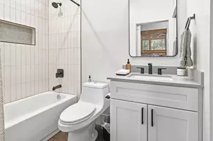 165 10th St, Apalachicola, FL 32320 - Photo 33