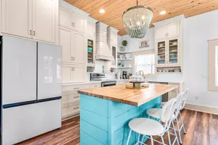 331 Bradford St, Saint George Island, FL 32328 - Photo 5