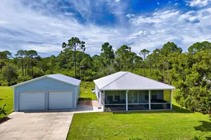 727 Timber Ridge Ct, Eastpoint, FL 32328 - Photo 3