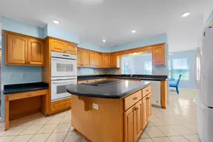402 Texas Dr, Mexico Beach, FL 32456 - Photo 11