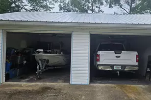711 N W Ave C, Carrabelle, FL 32322 - Photo 23