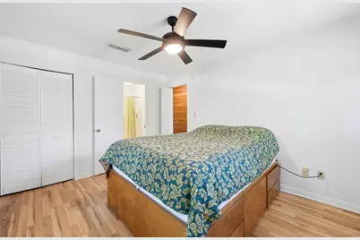 865 W Pine Ave, Saint George Island, FL 32328 - Photo 21
