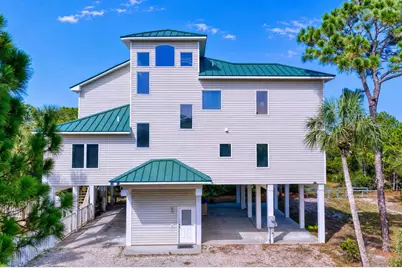 1812 Suzie Ct, Saint George Island, FL 32328 - Photo 1