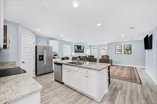 194 Cades Ct, Port Saint Joe, FL 32456 - Photo 3