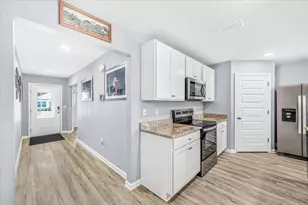 194 Cades Ct, Port Saint Joe, FL 32456 - Photo 5