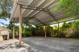 1033 Mc Clelland Ave, Port Saint Joe, FL 32456 - Photo 5