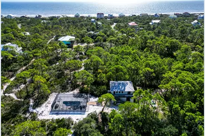 1404 Bayberry Ln, Saint George Island, FL 32328 - Photo 5