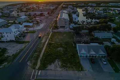 101 35th St, Mexico Beach, FL 32456 - Photo 11
