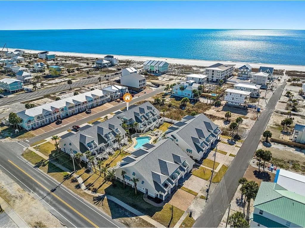 102 S 38th St #A - 102 S 38th St #A, Mexico Beach, FL 32456 Luxury Property | Jose Angel Pina
