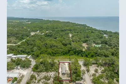 407 SE 9th St, Carrabelle, FL 32322 - Photo 19