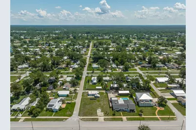 1301 Monument Ave, Port Saint Joe, FL 32456 - Photo 13